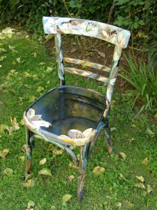 Κατασκευή της Γεωργίας Μπλιάτσου από τη συλλογή ΄Πορτρέτα Λουλουδιών΄