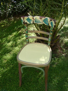 Κατασκευή της Γεωργίας Μπλιάτσου από τη συλλογή ΄Πορτρέτα Λουλουδιών΄